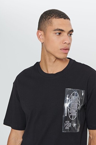 AC&Co / Altınyıldız Classics Pánské černé tričko volného střihu, 100% bavlna, s potiskem s výstřihem