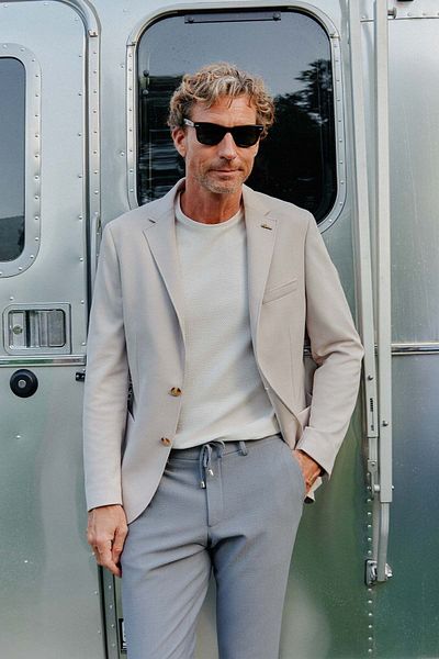 AC&Co / Altınyıldız Classics Herren-Blazer in Beige mit schmaler Passform und schmaler Passform und Monokragen