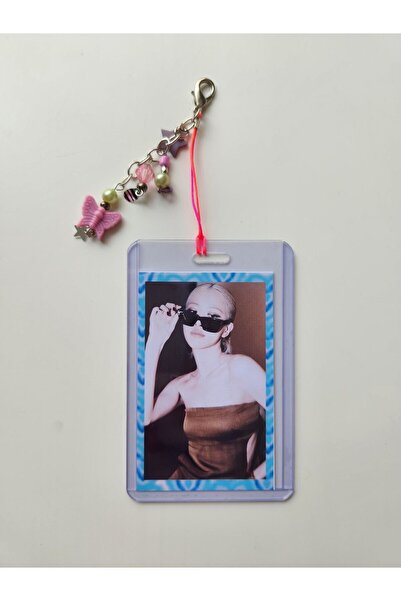 Güneş Kırtasiye Blackpink Rose Charmlı Holder Toploader Fotokart dahil