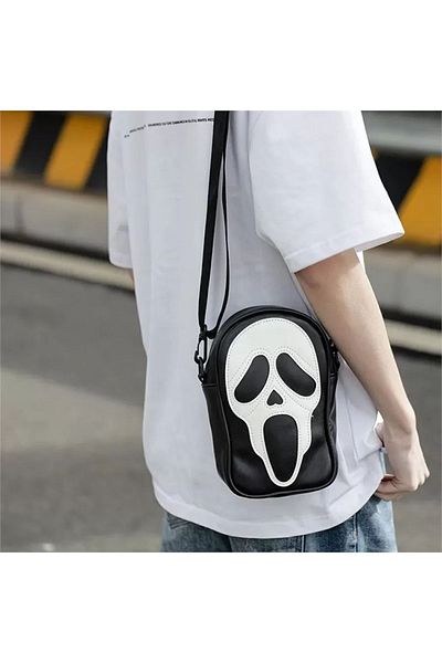 Köstebek Black Scream Cross Shoulder Bag