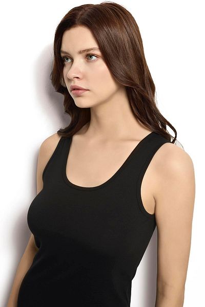 Jiber Women's Black Undershirt 549