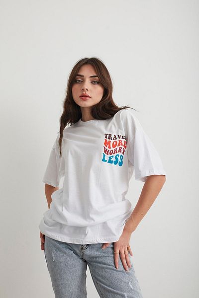 Mad&Calf Γυναικείο μπλουζάκι με στάμπα σε λευκό ταξίδι