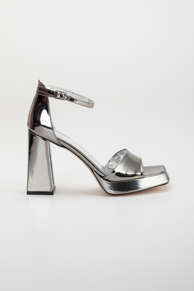 LİLLA Platinum Shiny Women's Platform Evening Dress - Thick Heel and Square Design