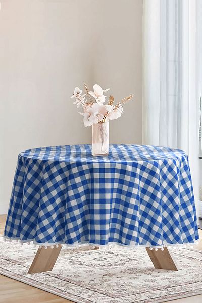 Soft Kare Карирана кръгла покривка за маса Bommel с помпон, карирана кръгла