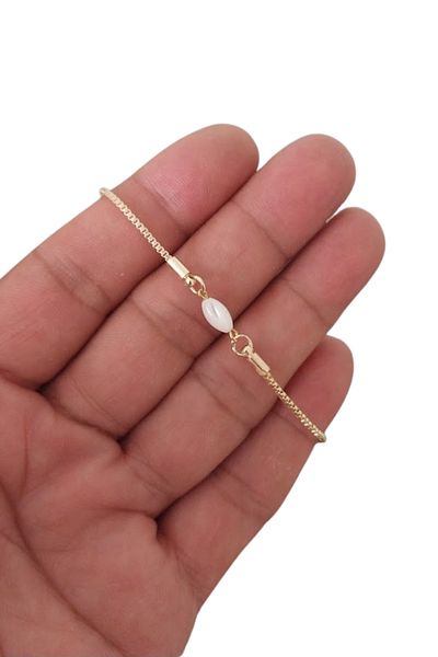 SEVENSLEEPERS Elevator and Adjustable Bracelet - Natural Stone, Mother of Pearl Bead, Gold Color Plated