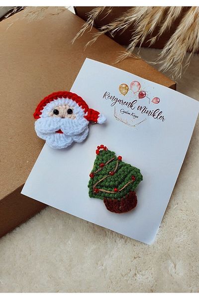 çiğdem kaya design New Year's Concept Set of 2 Santa Claus and Pine Knitted Buckle