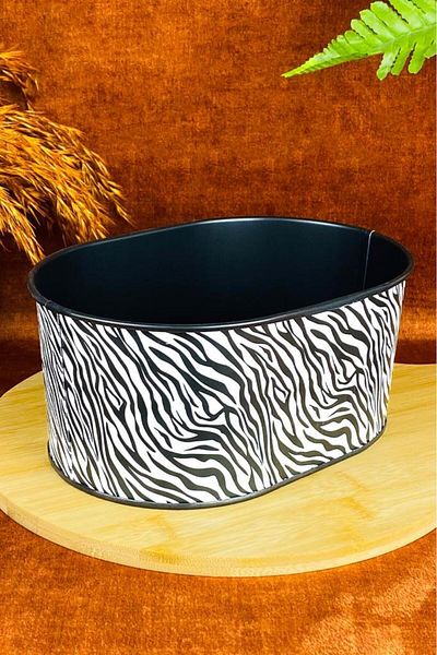 Tiesa Home Zebra Patterned 21cm Small Metal Bread Box