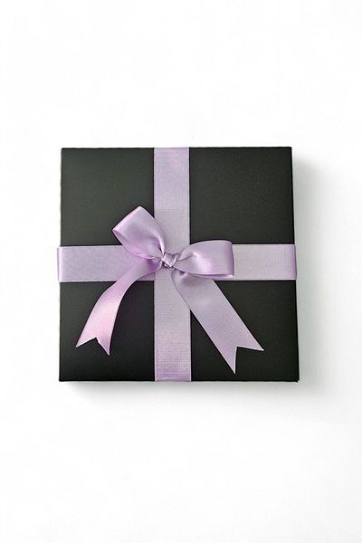 HEDİYEDİYE Gift Box with Black Lilac Ribbon - Empty