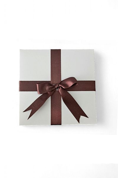 HEDİYEDİYE White Gift Box - Empty with Brown Ribbon