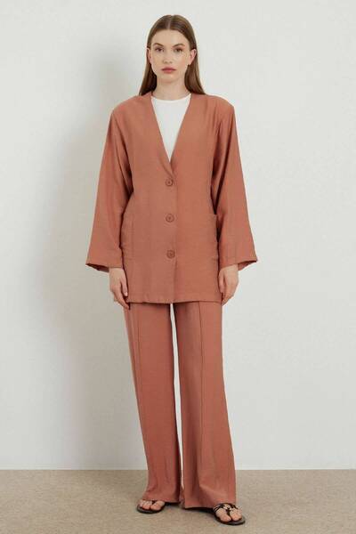 Hooopstore KiREMIT Button Detailed Trousers Set