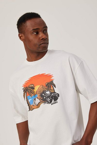 NOMARC Tricou alb - Design colorat imprimat la apus