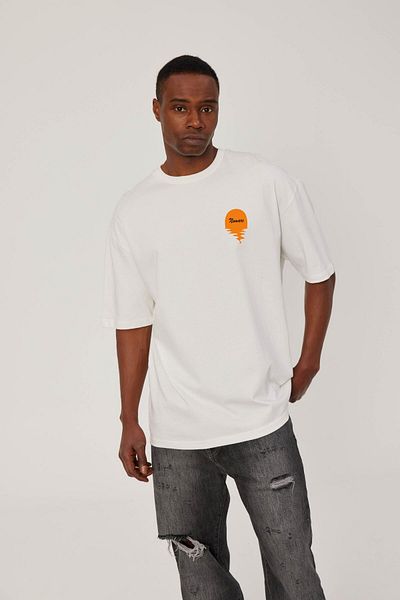 NOMARC Tricou alb Sun Seekers - Design cu litere