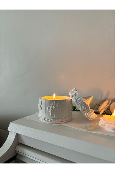 mumeleven Carousel Box and Candle |   Tube Match Gift |   100% Soy Wax
