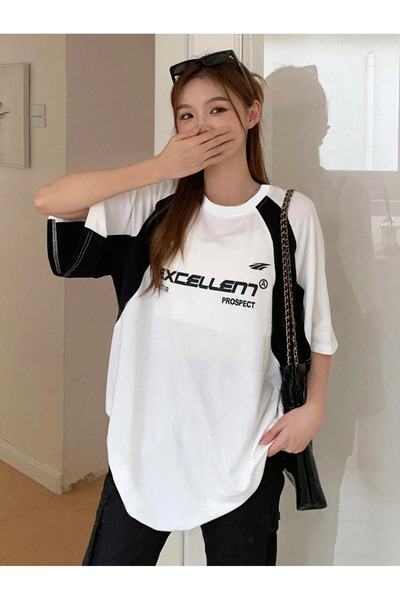 EVIus Μπλουζάκι με ρετρό στάμπα Y2K με μανίκια με λεπτομέρεια με λαιμόκοψη