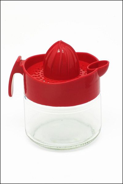 Mavi Dünya Plastik Glass Lemon Squeezer with Lid 300 Ml