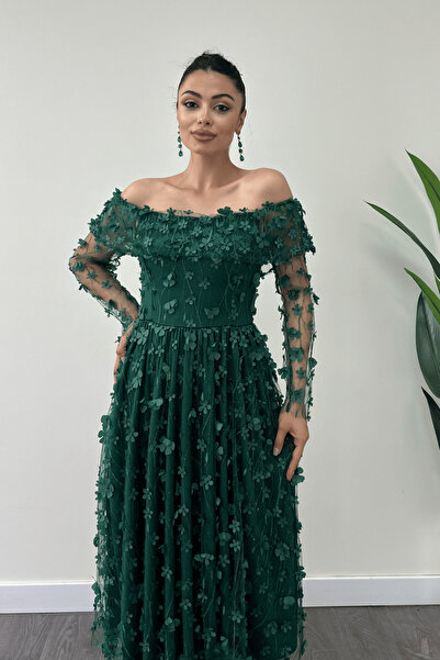 giyimmasalı Smaragdově zelené midi šaty - lodičkový výstřih, trojvelká květinová látka