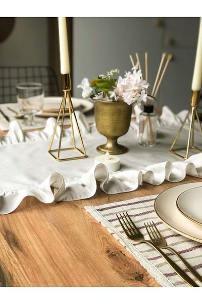 RUNNER Vintage Frilly Runner - Κομψό και άνετο