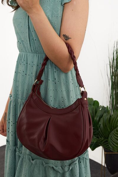 Dita Sapı Örgülü Pileli Bordo Baget Çanta