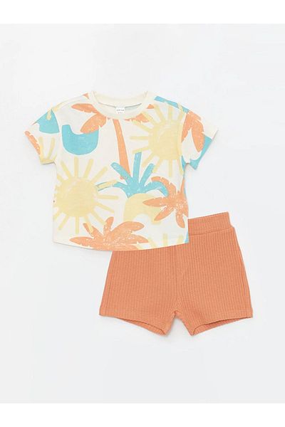 LC Waikiki LCW Crew Neck Short Sleeve Printed Baby Boy T-Shirt and Shorts 2 Pieces Set
