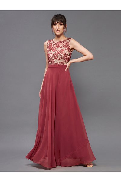 Miss Chase By Styli Lace Yoke Sleeveless A-Line Maxi Dress