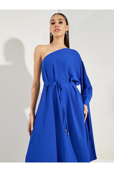 Styli Solid One Shoulder  Maxi Dress