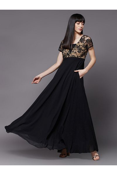 Miss Chase By Styli Lace Detail V Neck A-Line Maxi Dress
