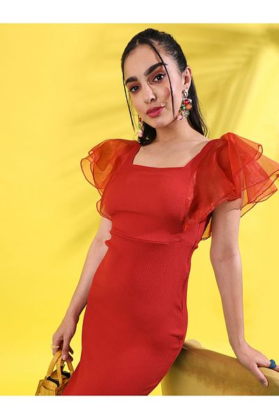 Campus Sutra By Styli Ruffled Organza Sleeve Bodycon Midi Dress
