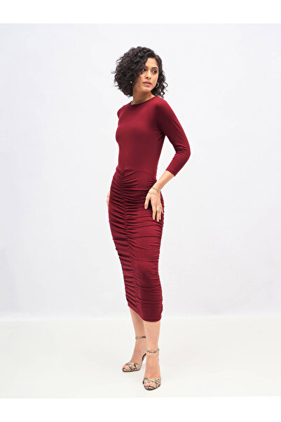 Sassafras By Styli Gathered Bodycon Midi Dress with 3/4 Sleeves