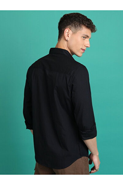 Ketch By Styli Spread Collar Slim Fit Typography Print Casual Shirt