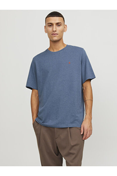 Jack & Jones تي شيرت سادة برقبة دائرية مع تفاصيل الشعار