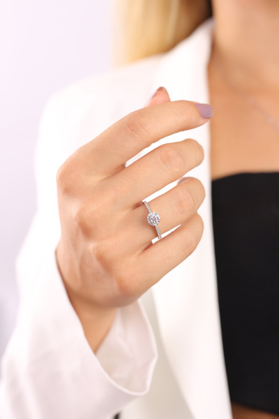 MySilvers Gümüş Pırlanta Modeli Tektaş Yüzük