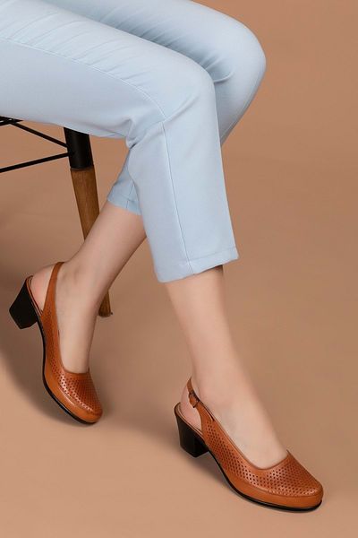 Gondol Women's Genuine Leather Classic Heeled Shoes Vdt.272 - Tan - 39