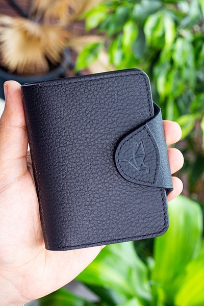 Garbalia Genuine Leather Black Unisex Wallet with Additional Card Holder