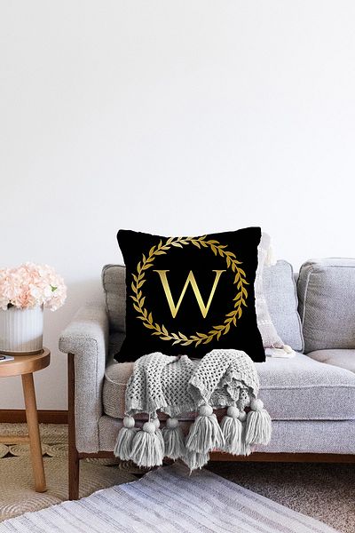 Realhomes Double Sided Black Background Gold Leaf Framed Letter W Special Design Raschel Knitted Pillow Throw Pillow Cover