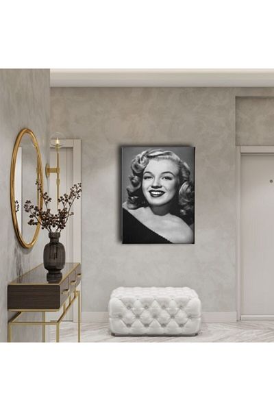 Desenlio Marilyn Monreo Portrait Painting