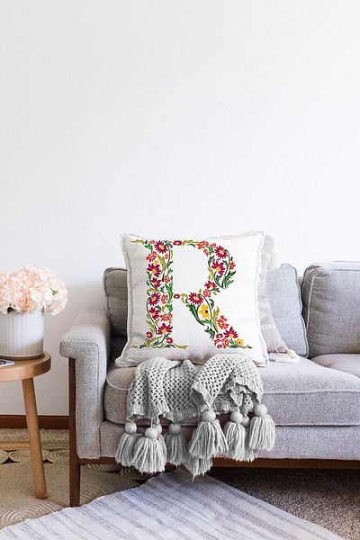 Realhomes Κάλυμμα μαξιλαριού ριχτάρι Raschel διπλής όψης με θέμα το γράμμα R