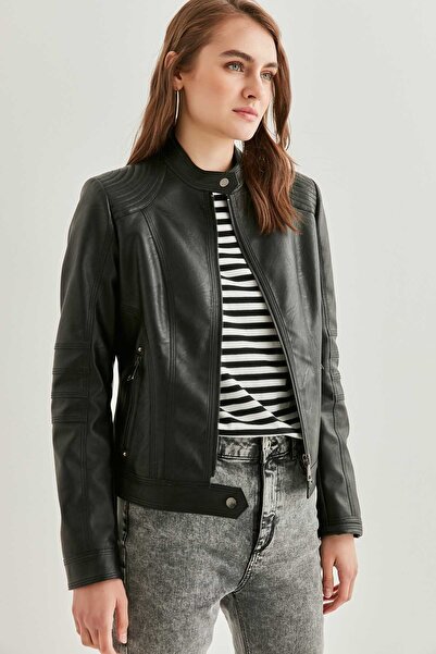 Vitrin Jacket - Black - Fitted