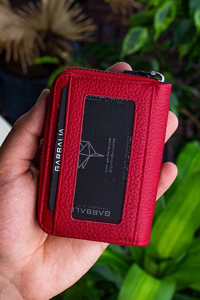 Garbalia Clovis Red Card Holder - Genuine Leather, Zippered Accordion Bag