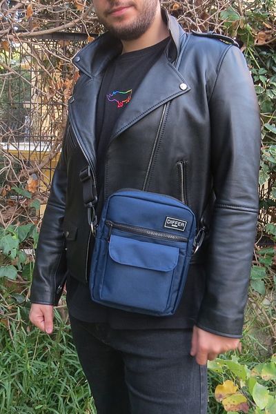 Differ Studio Navy Blue Shoulder/Crossbody Bag