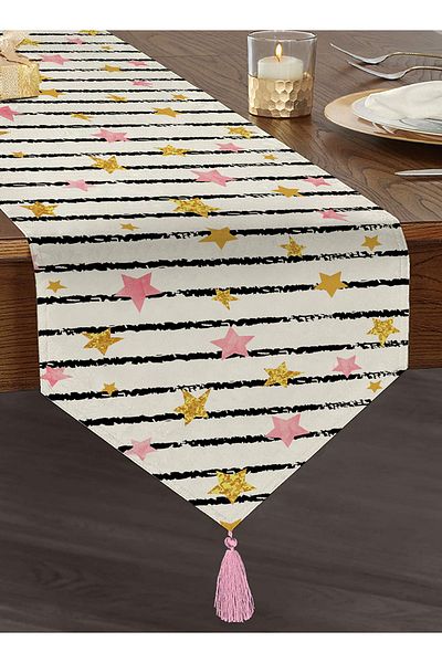 Realhomes Chenille Triangle Runner με μαύρες ρίγες, πολύχρωμο μοτίβο αστεριών και ψηφιακή εκτύπωση με φούντες σε λευκό φόντο