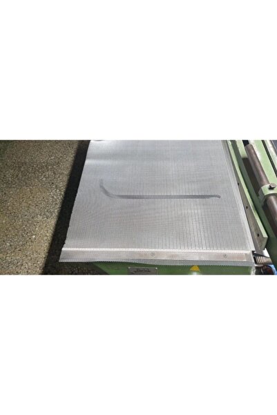 ÇELİKEL 100 Cm * 500 Cm Alüminyum Cam Sineklik Teli 1. Kalite ( Kedi Teli ) + 100 Adet Kalın Tip Raptiye