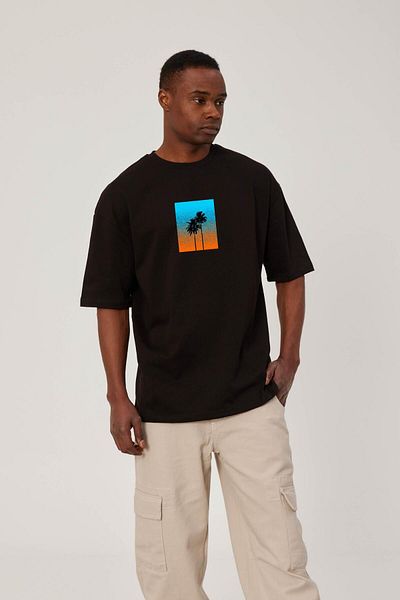 NOMARC Μαύρο T-Shirt - Μπροστά με στάμπα δέντρου