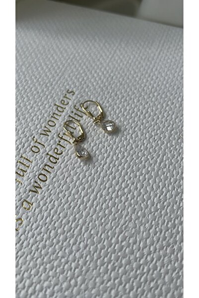 Goldstation 14 Ayar Altın Küpe Zirkon Damla Taşlı(BEYAZ)
