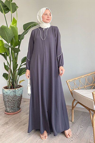 InStyle Антрацитовий колір на деталях трубопроводу Абайя