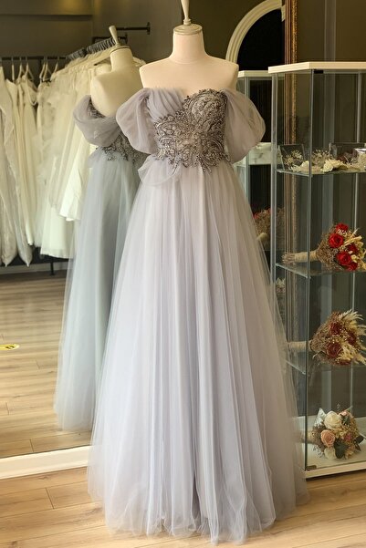 Lenta Moda Gri Göğsü Drapeli Detaylı Abiye ve Gece Elbisesi