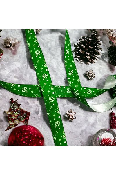 BukiroAtelier Χριστουγεννιάτικη κορδέλα 2 μέτρων με μοτίβο πεύκου - Κορδέλα συσκευασίας