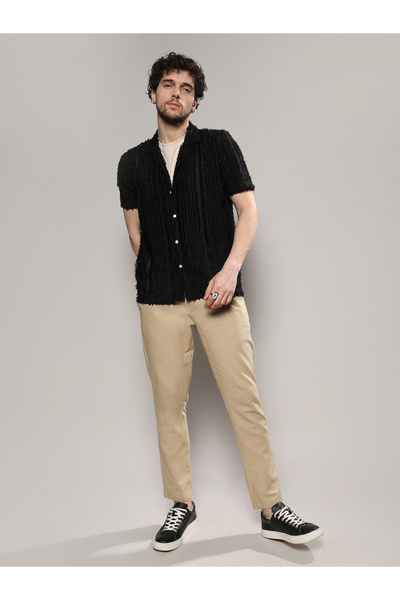 Campus Sutra By Styli Fleece Design Regular Fit Casual Shirt