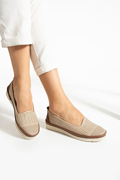 Shakrak Pantofi de damă ortopedici de culoare BEJ - Balerini confortabili