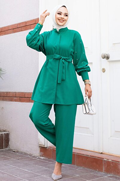 MİSSKAYLE Πράσινο Κοστούμι Hijab - Λεπτομέρεια μαργαριταρένιου μανικιού
