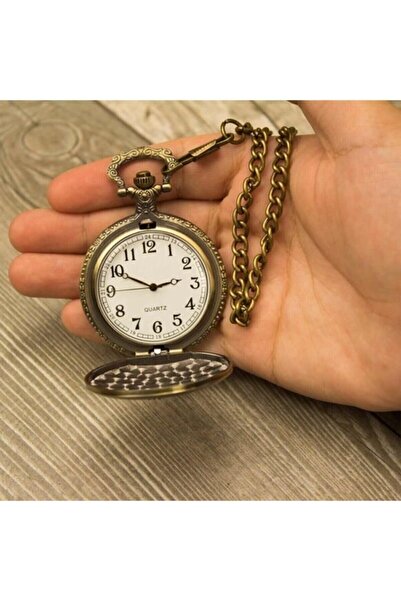 Gezginimport Embossed Train Themed Chain Pocket Watch